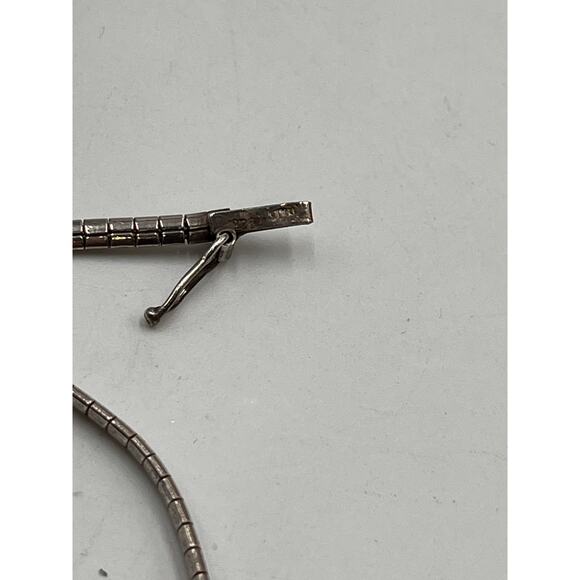 2.5mm Sterling Silver Stamped Omega 925 Chain Necklace 17",
10.3 Gram push clasp - Picture 6 of 7